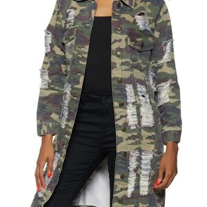 NWT Long Distressed Camo Jacket Size Large